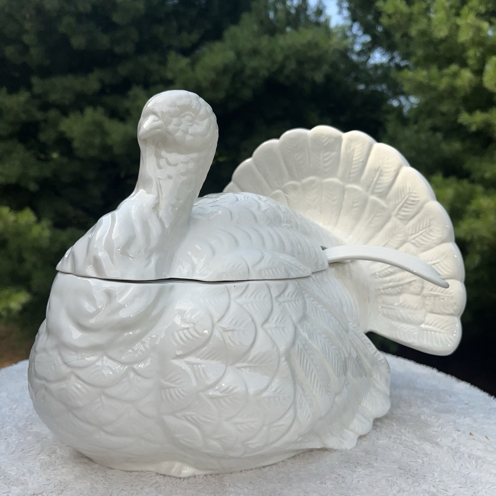 Vintage Italy White Turkey Tureen Large Serving Bowl Ladle Ceramic Thanksgiving
